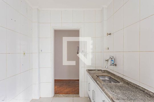 Cozinha de apartamento à venda com 1 quarto, 62m² em Aclimação, São Paulo
