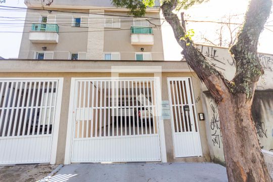 Fachada de apartamento à venda com 2 quartos, 76m² em Jardim das Maravilhas, Santo André