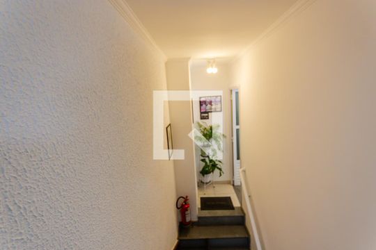 Corredor de apartamento à venda com 2 quartos, 76m² em Jardim das Maravilhas, Santo André