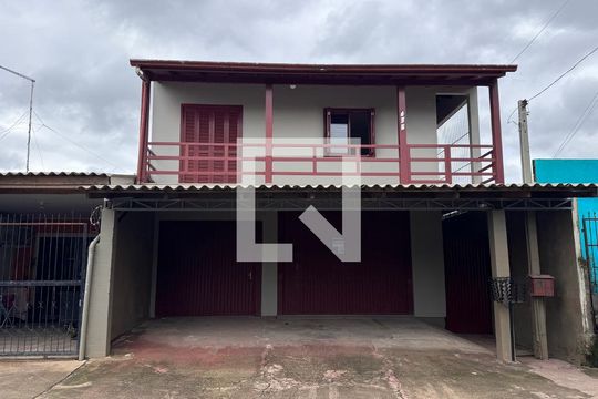 Fachada de casa à venda com 2 quartos, 140m² em Santos Dumont, São Leopoldo
