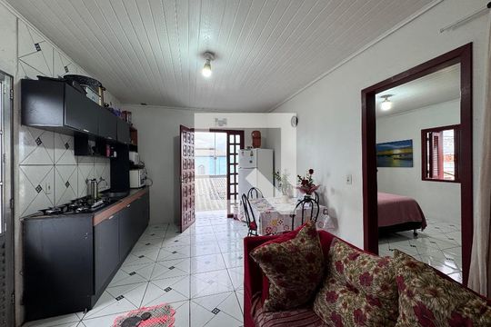 Casa à venda com 2 quartos, 140m² em Santos Dumont, São Leopoldo