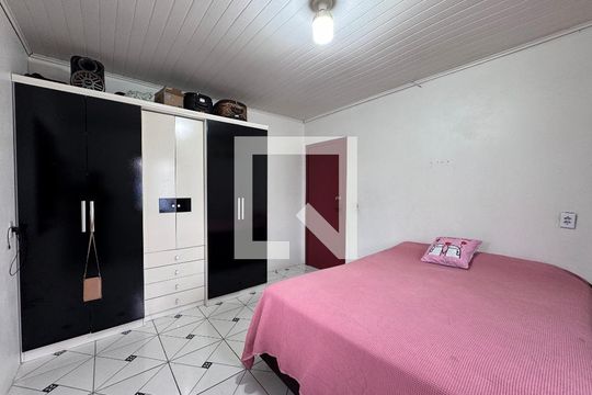 Quarto  1 de casa à venda com 2 quartos, 140m² em Santos Dumont, São Leopoldo
