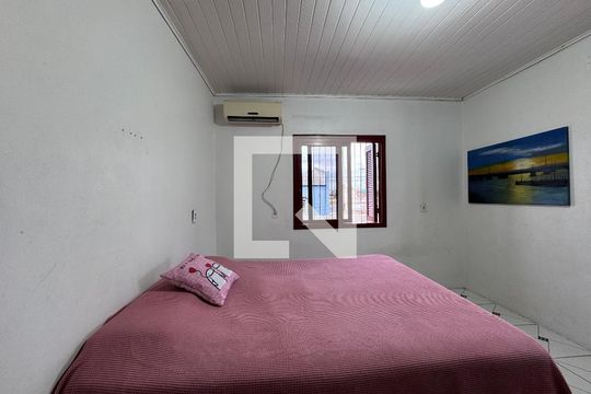 Quarto  1 de casa à venda com 2 quartos, 140m² em Santos Dumont, São Leopoldo