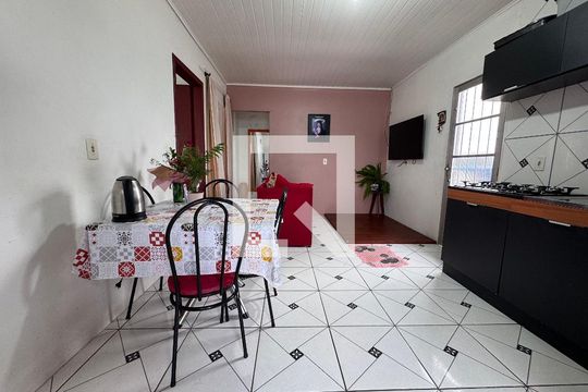 Sala/Cozinha de casa à venda com 2 quartos, 140m² em Santos Dumont, São Leopoldo