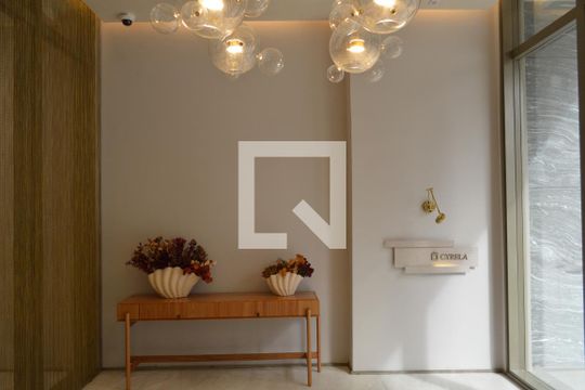 Hall de apartamento à venda com 2 quartos, 76m² em Vila Mariana, São Paulo