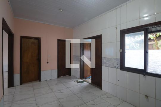 Cozinha de casa à venda com 2 quartos, 54m² em Harmonia, Canoas