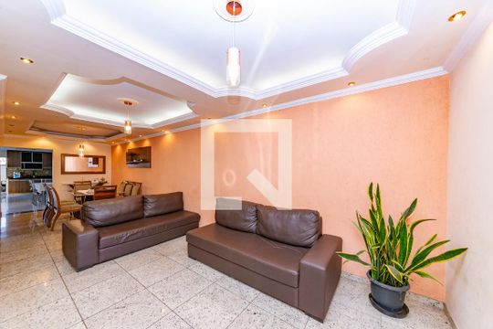 Sala 1 de casa à venda com 4 quartos, 297m² em Teixeira Dias, Belo Horizonte