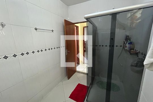 Banheiro de apartamento à venda com 2 quartos, 90m² em Piedade, Rio de Janeiro