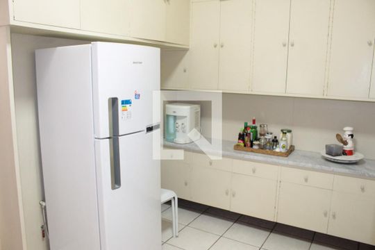 Cozinha de apartamento à venda com 2 quartos, 290m² em Higienópolis, São Paulo