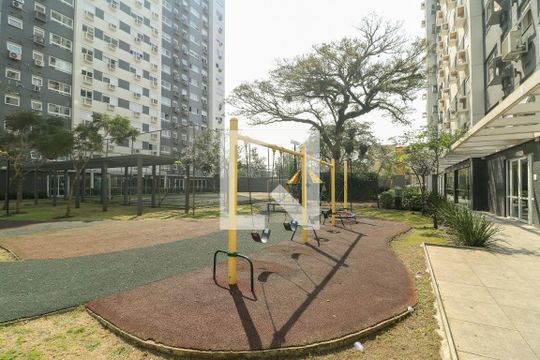 Área comum - Playground de apartamento à venda com 2 quartos, 56m² em São Sebastião, Porto Alegre