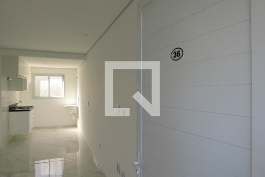 Kitnet/Studio para alugar com 1 quarto, 29m² em Santa Maria, Osasco