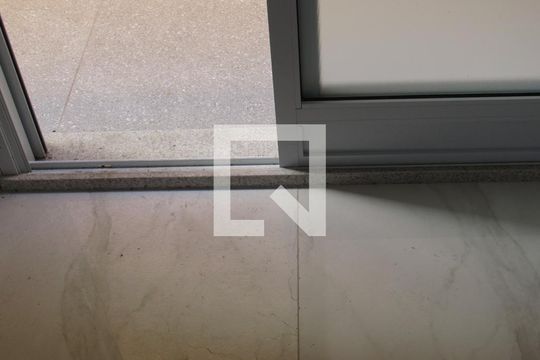 Studio/ Cozinha de kitnet/studio para alugar com 1 quarto, 34m² em Santa Maria, Osasco