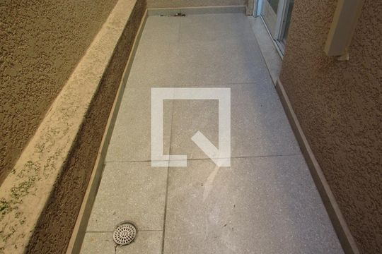 Área de Serviço de kitnet/studio para alugar com 1 quarto, 34m² em Santa Maria, Osasco
