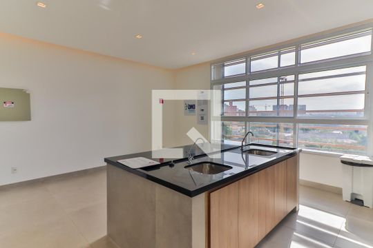 Área comum de kitnet/studio para alugar com 1 quarto, 31m² em Butantã, São Paulo