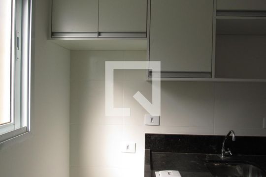 Cozinha de kitnet/studio para alugar com 1 quarto, 39m² em Santa Maria, Osasco