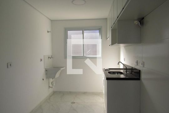 Cozinha de kitnet/studio para alugar com 1 quarto, 39m² em Santa Maria, Osasco
