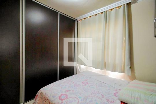 Quarto de apartamento à venda com 4 quartos, 160m² em Sagrada Família, Belo Horizonte