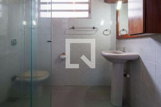 Casa para alugar com 2 quartos, 250m² em Pompeia, São Paulo