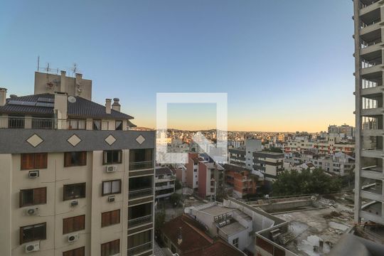Vista da Sala de apartamento à venda com 2 quartos, 72m² em Bela Vista, Porto Alegre