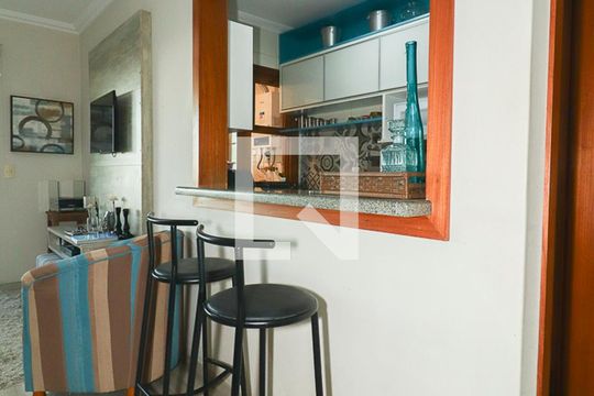 Cozinha de apartamento à venda com 2 quartos, 72m² em Bela Vista, Porto Alegre