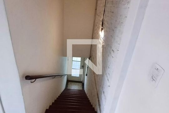 Casa para alugar com 2 quartos, 280m² em Cidade Mãe do Céu, São Paulo