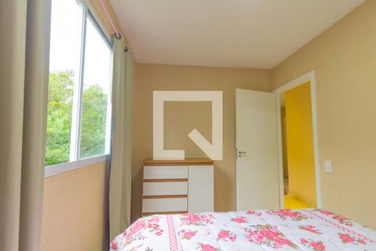 Quarto 2 de apartamento à venda com 2 quartos, 48m² em Olaria, Canoas