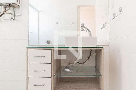 Banheiro da Suíte de apartamento para alugar com 3 quartos, 90m² em Grajaú, Rio de Janeiro