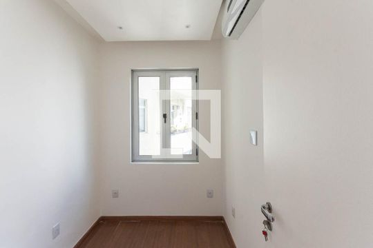 Escritório de apartamento para alugar com 3 quartos, 90m² em Grajaú, Rio de Janeiro