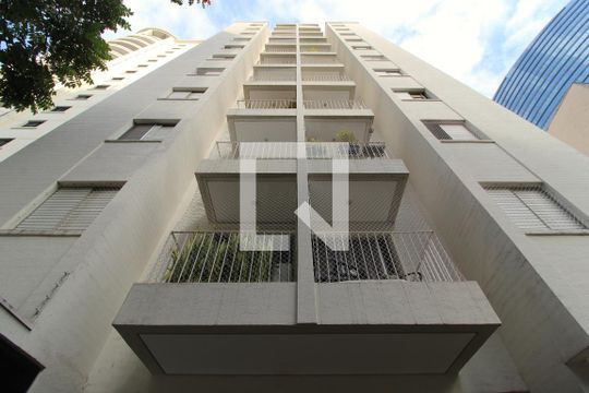 Fachada do Prédio de apartamento para alugar com 1 quarto, 37m² em Itaim Bibi, São Paulo