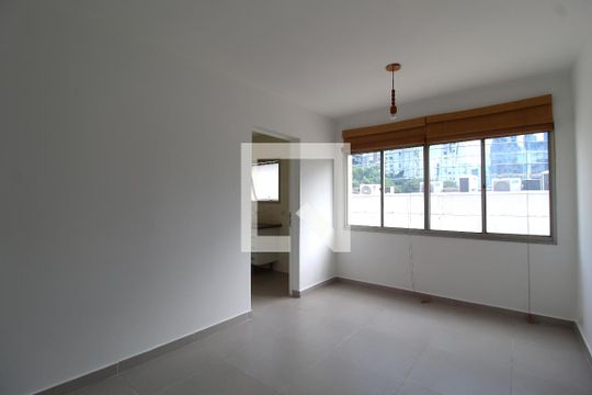 Sala de apartamento para alugar com 1 quarto, 37m² em Itaim Bibi, São Paulo