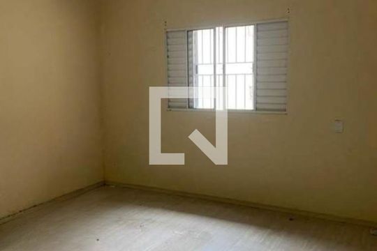 Casa para alugar com 3 quartos, 240m² em Cidade Patriarca, São Paulo