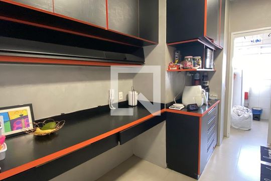 Cozinha de apartamento à venda com 3 quartos, 174m² em Alto da Mooca, São Paulo