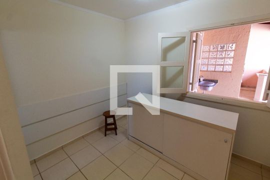 Suite de casa de condomínio à venda com 4 quartos, 275m² em Parque Imperador, Campinas