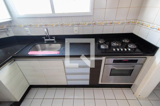 Cozinha de casa de condomínio à venda com 4 quartos, 275m² em Parque Imperador, Campinas