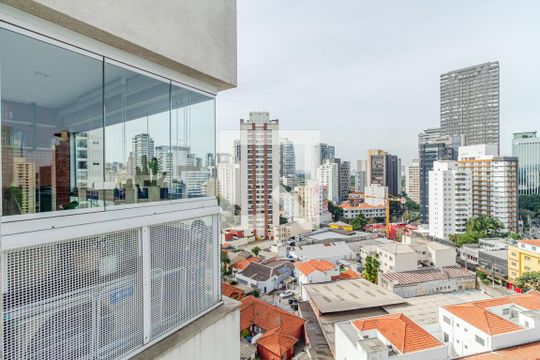 Vista da Suíte de apartamento à venda com 1 quarto, 40m² em Pinheiros, São Paulo