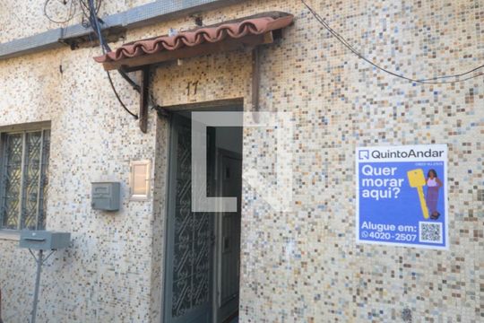 Fachada de apartamento para alugar com 2 quartos, 73m² em Centro, Nilópolis