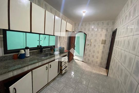 Cozinha de casa à venda com 5 quartos, 280m² em Taquara, Rio de Janeiro
