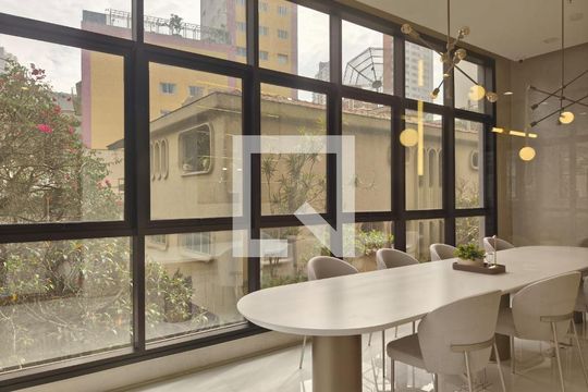 Sala de reuniões de kitnet/studio para alugar com 1 quarto, 29m² em Vila Mariana, São Paulo