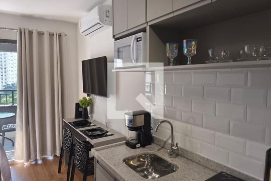 Cozinha de kitnet/studio para alugar com 1 quarto, 29m² em Vila Mariana, São Paulo