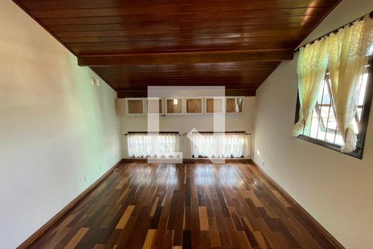 Quarto 1 de casa de condomínio à venda com 4 quartos, 137m² em Rio Pequeno, São Paulo