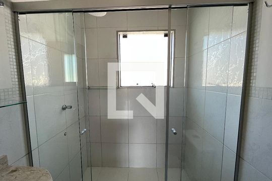 Banheiro 4 de casa de condomínio à venda com 4 quartos, 137m² em Rio Pequeno, São Paulo