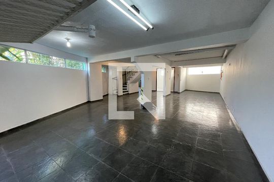 Garagem de casa de condomínio à venda com 4 quartos, 137m² em Rio Pequeno, São Paulo