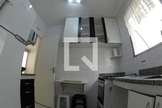 Casa de Condomínio para alugar com 1 quarto, 60m² em Buritis, Belo Horizonte