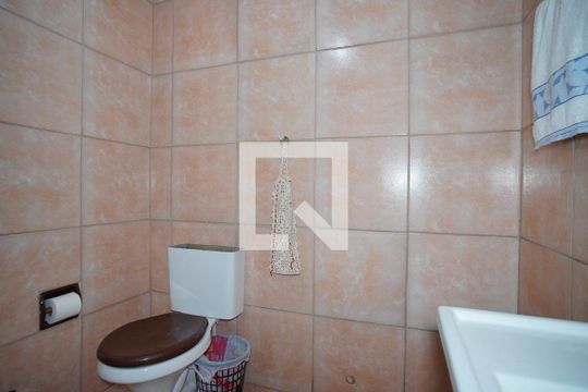 Banheiro da Suíte de casa à venda com 3 quartos, 116m² em Parque Santa Fé, Porto Alegre
