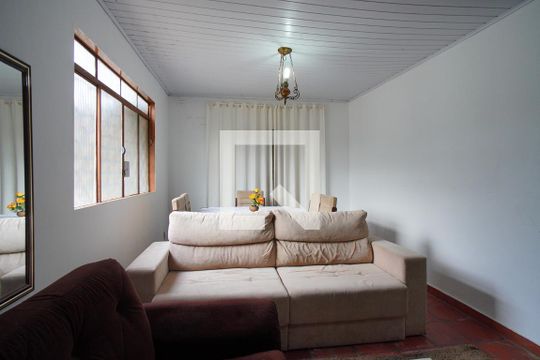 Sala de casa à venda com 3 quartos, 116m² em Parque Santa Fé, Porto Alegre