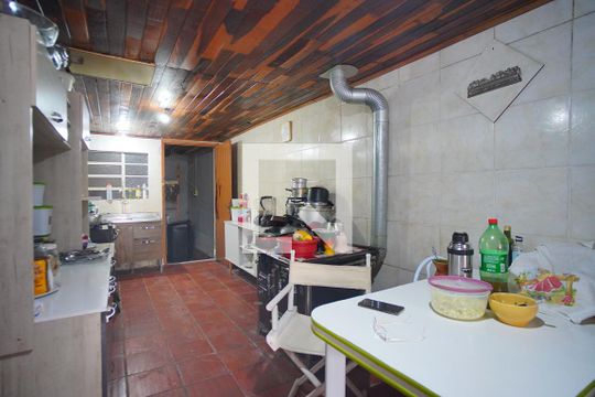 Cozinha de casa à venda com 3 quartos, 116m² em Parque Santa Fé, Porto Alegre