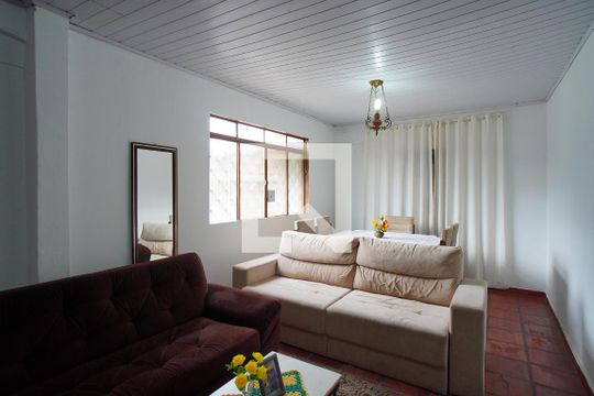 Sala de casa à venda com 3 quartos, 116m² em Parque Santa Fé, Porto Alegre