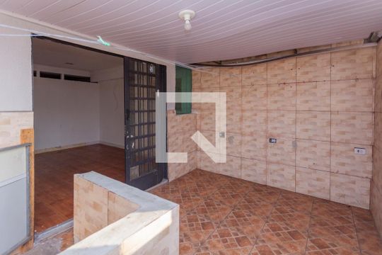 Área de Serviço de casa para alugar com 2 quartos, 60m² em Vila Sao Pedro, São Paulo