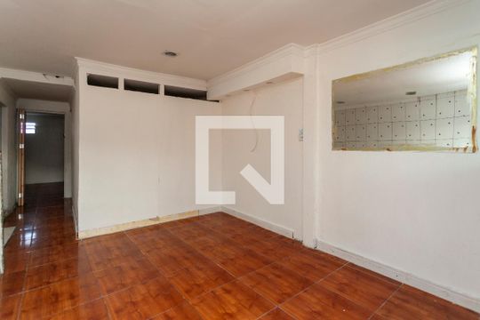 Sala de casa para alugar com 2 quartos, 60m² em Vila Sao Pedro, São Paulo