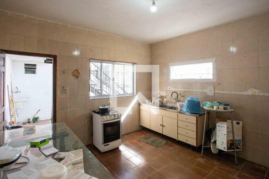 Cozinha de casa à venda com 4 quartos, 230m² em Centro, Diadema
